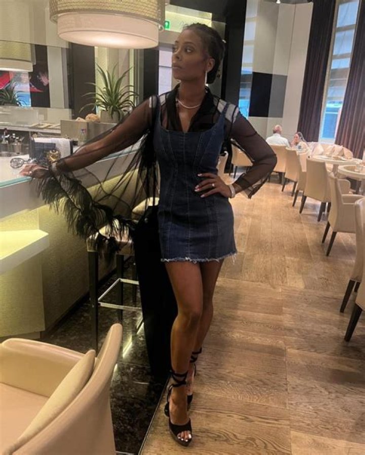 Eva Marcille Flaunts A Change Of Look And Fans React