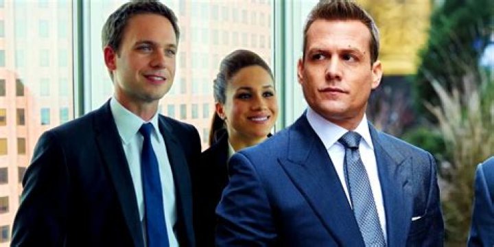How Old Was Mike Ross In Season 1 Of Suits? The Definitive Answer