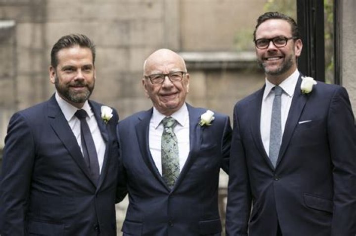 VlogB | James Murdoch Net Worth