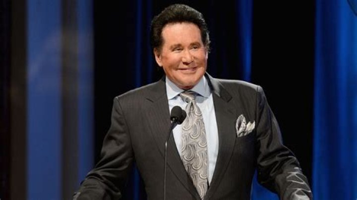 VlogB | Wayne Newton
